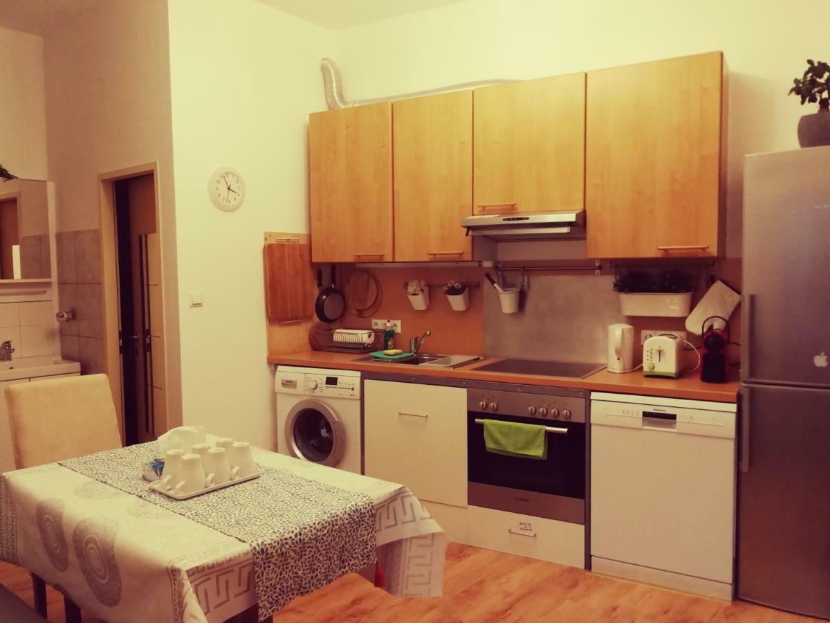 Jungle Apartment Vienna Self Check-In Eksteriør billede
